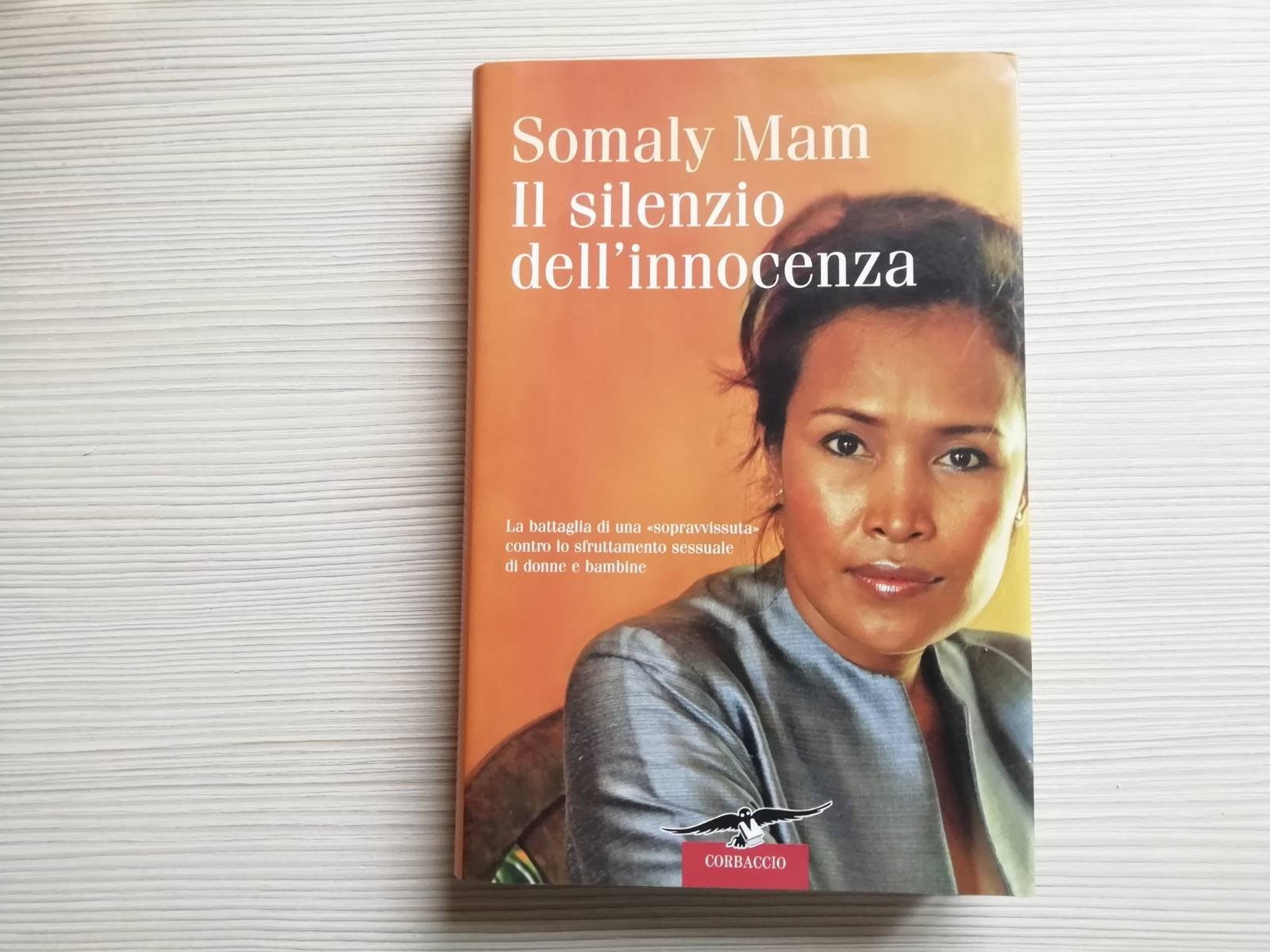 Il silenzio dell’innocenza (libro) – di Somaly Mam