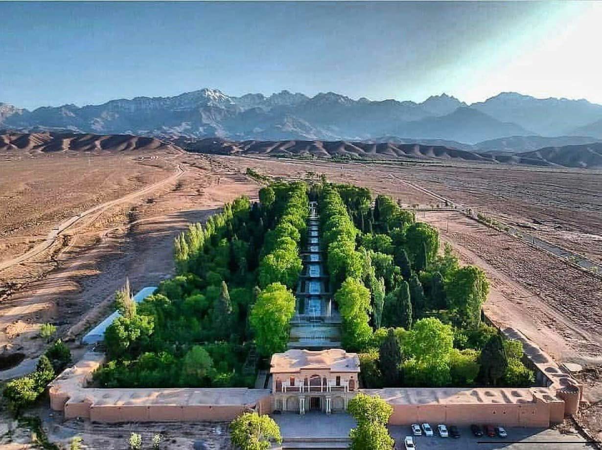 Il giardino Shazdeh in Iran – vista dall’alto 🇮🇷