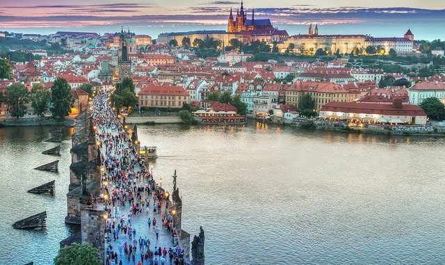 Praga, capitale, fiume, festa, tramonto