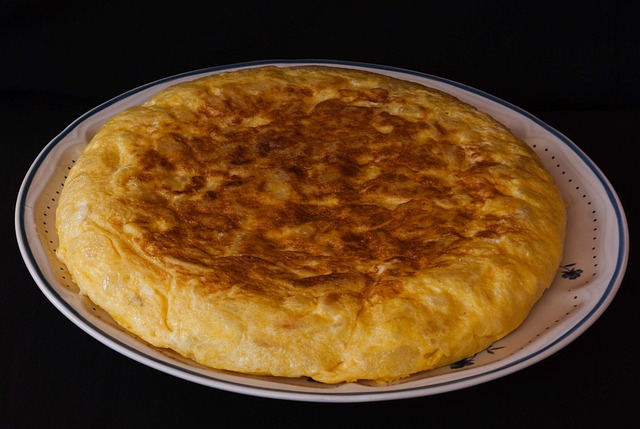 Tortilla Spagnola Classica – Foto di Luis MGB (Pixabay)