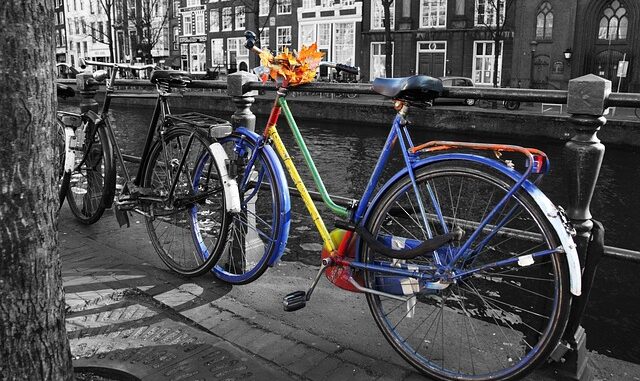 bicicletta, Amsterdam con lentezza